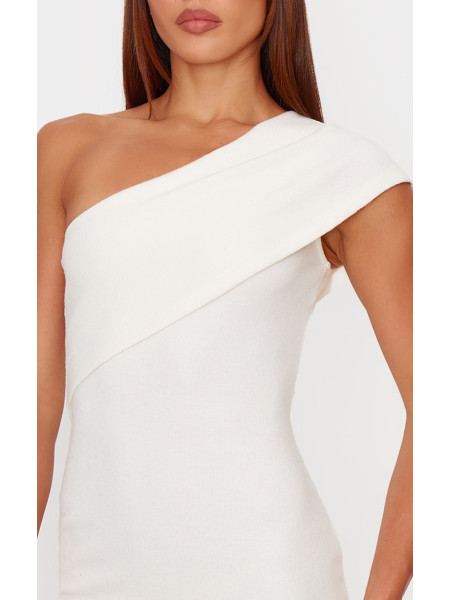 Кремове асиметричне облягаюче плаття з густими рубчиками