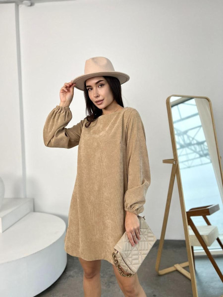 Вельветова сукня 