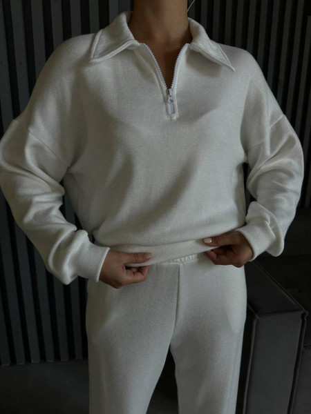 Ангоровий брючний костюм 