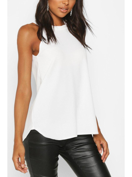 Голий високий топ на бретелях з високим вирізом