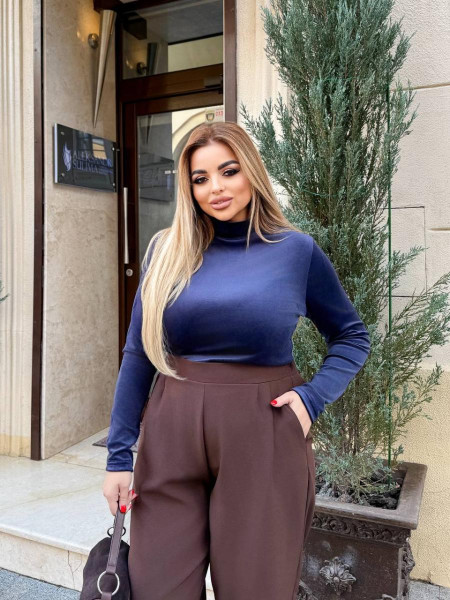 Велюровий гольф 