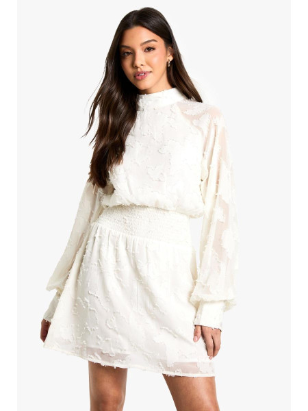 Вигорання квіткової сукні для фігуристів з високою шиєю