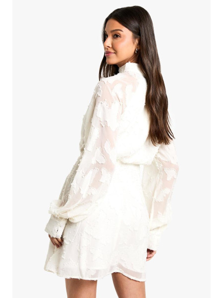 Вигорання квіткової сукні для фігуристів з високою шиєю