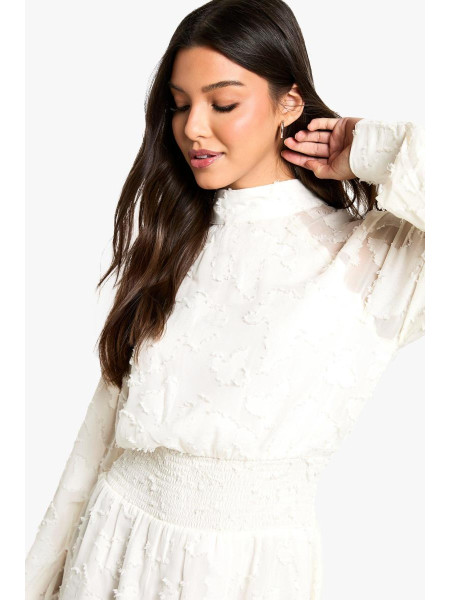 Вигорання квіткової сукні для фігуристів з високою шиєю