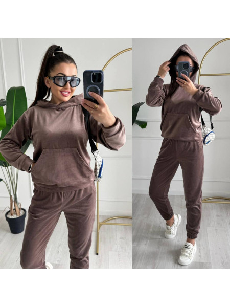 Велюровий костюм на хутрі 20/26