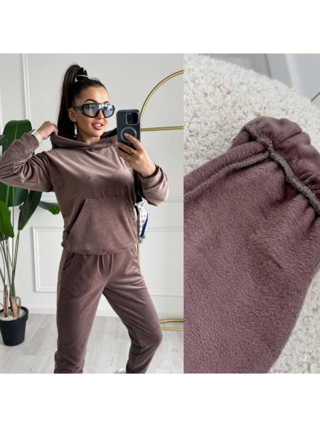 Велюровий костюм на хутрі 20/26