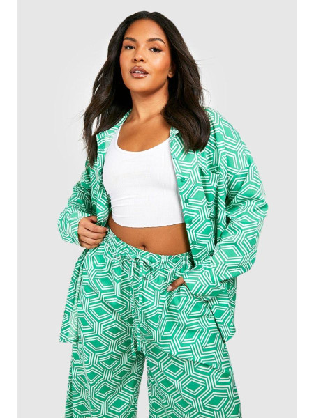 Чорна оверсайз-сорочка з географічним принтом