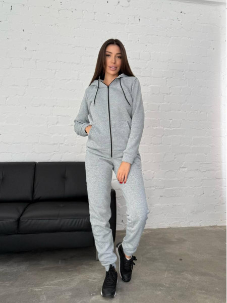 Спортивний костюм на хутрі 