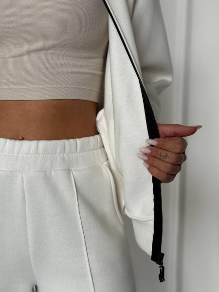 Брючний костюм пеньє 