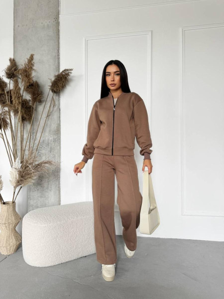 Брючний костюм пеньє 