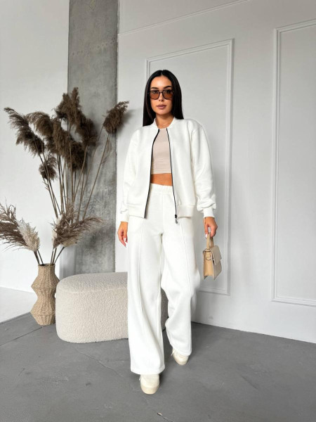 Брючний костюм пеньє 