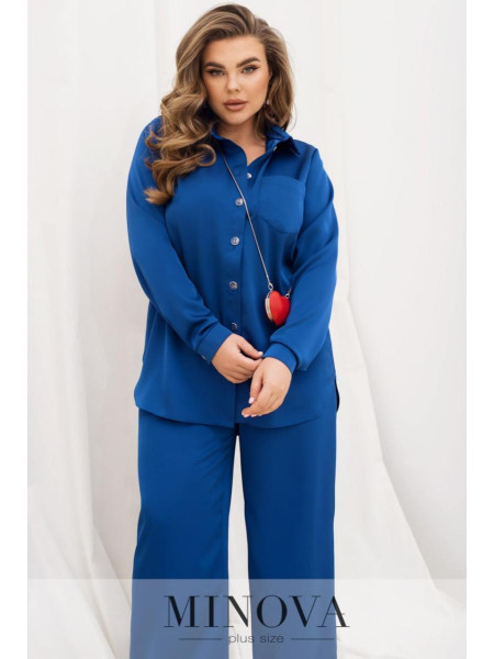 Святковий костюм із шовку 