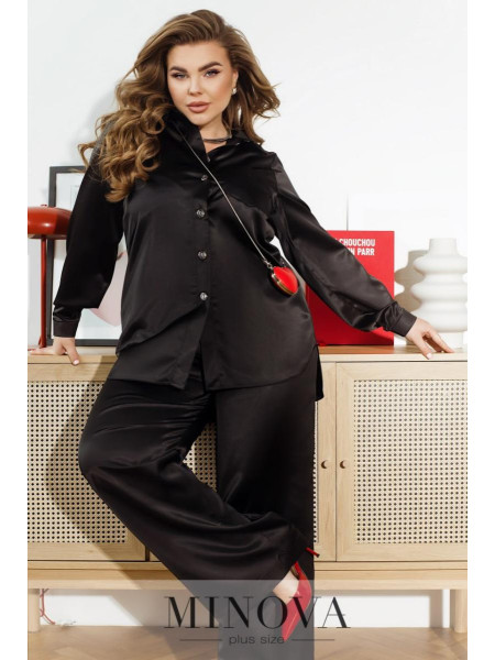 Святковий костюм із шовку 