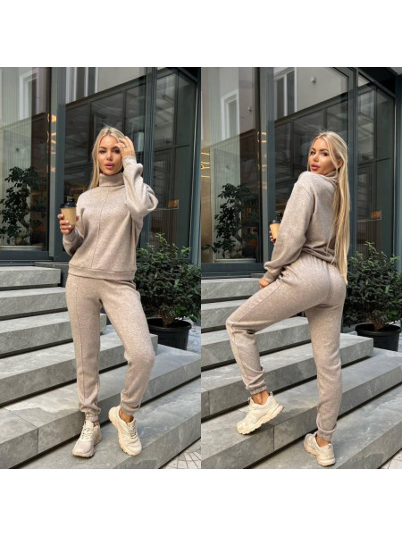 Ангоровий костюм спорт шик 