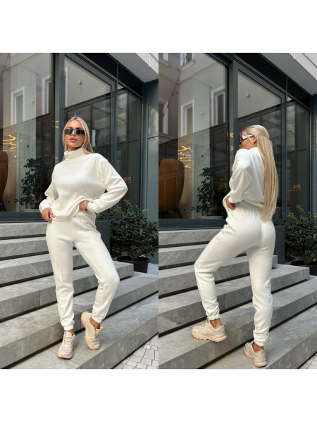 Ангоровий костюм спорт шик 