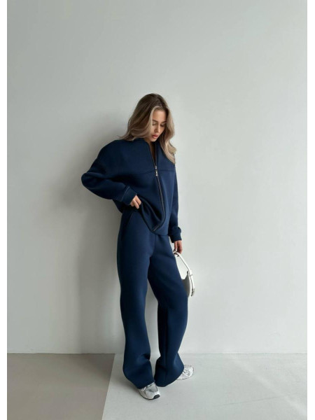 Спортивний костюм стійка 