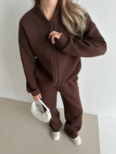 Спортивний костюм стійка 