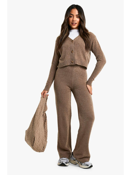 М'який трикотажний кардиган з V-подібним вирізом і трикотажне в'язання широких штанин