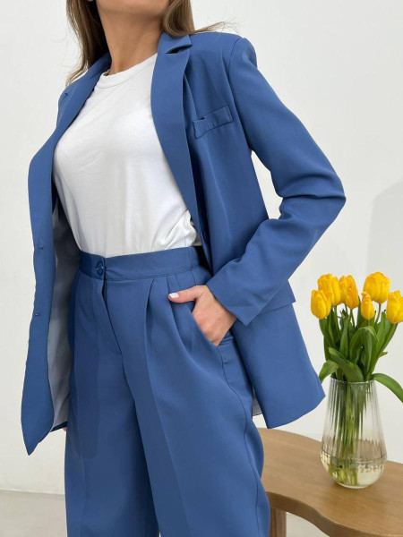 Класичний костюм піджак на підкладі 